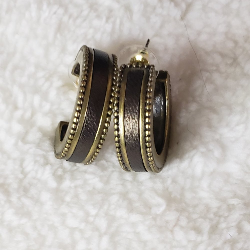 Splenda Antique Gold Brown Leather with Clear Rhinestones Pierced Earrings
